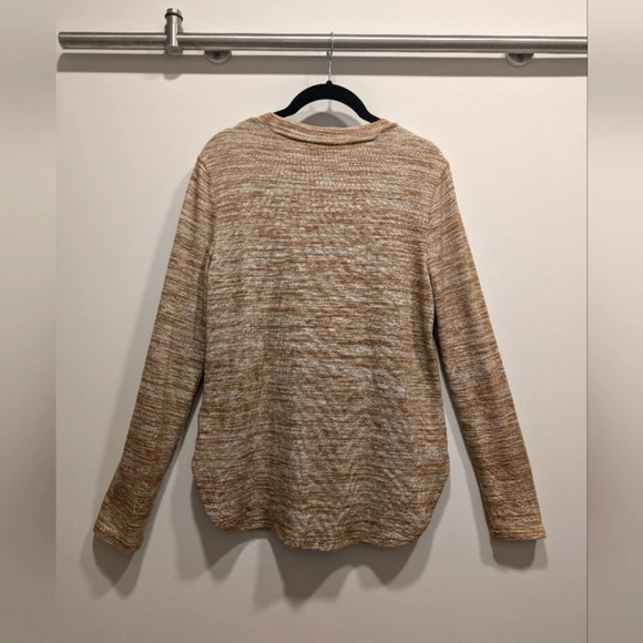 Tan Soft Long Sleeve Luxespin High-Low Shirt Size Small - Picture 2 of 4